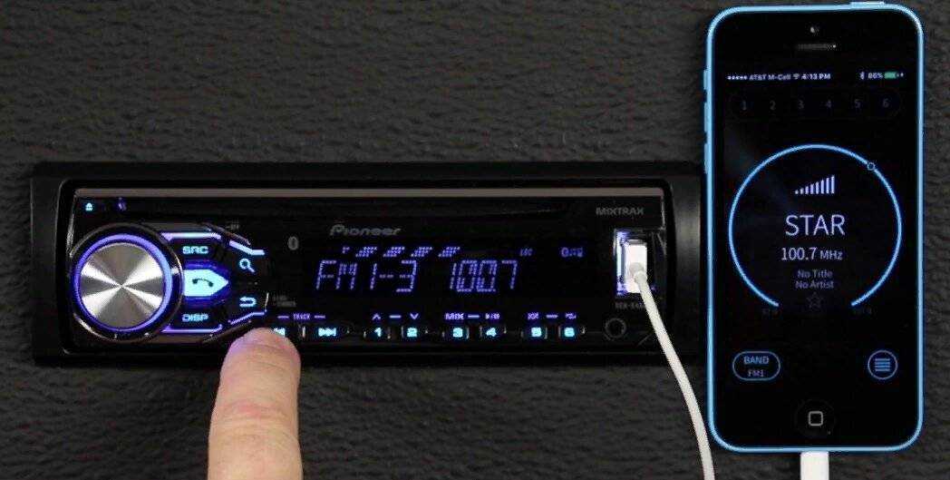 Как подключить телефон к магнитоле в машине: через блютуз, aux, usb
