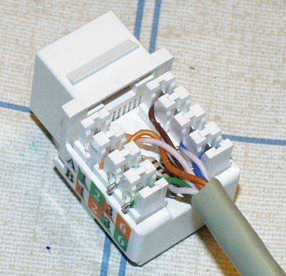 Как к розетке rj-45 подключить кабель витая пара по цветам